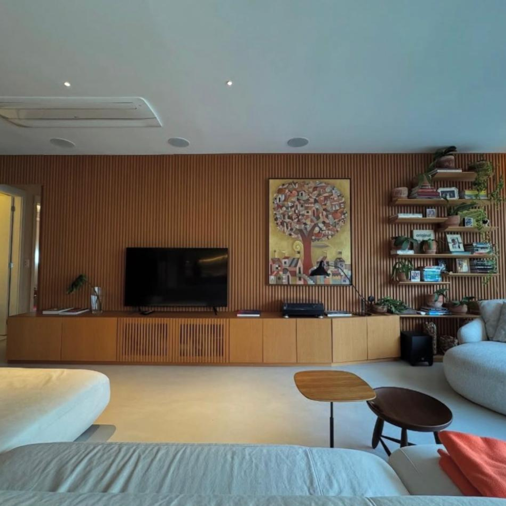 Apartamento Alto Padrão: 3 Dorms, 2 Vagas, Equipado com Bertazzoni e Estudio Bola