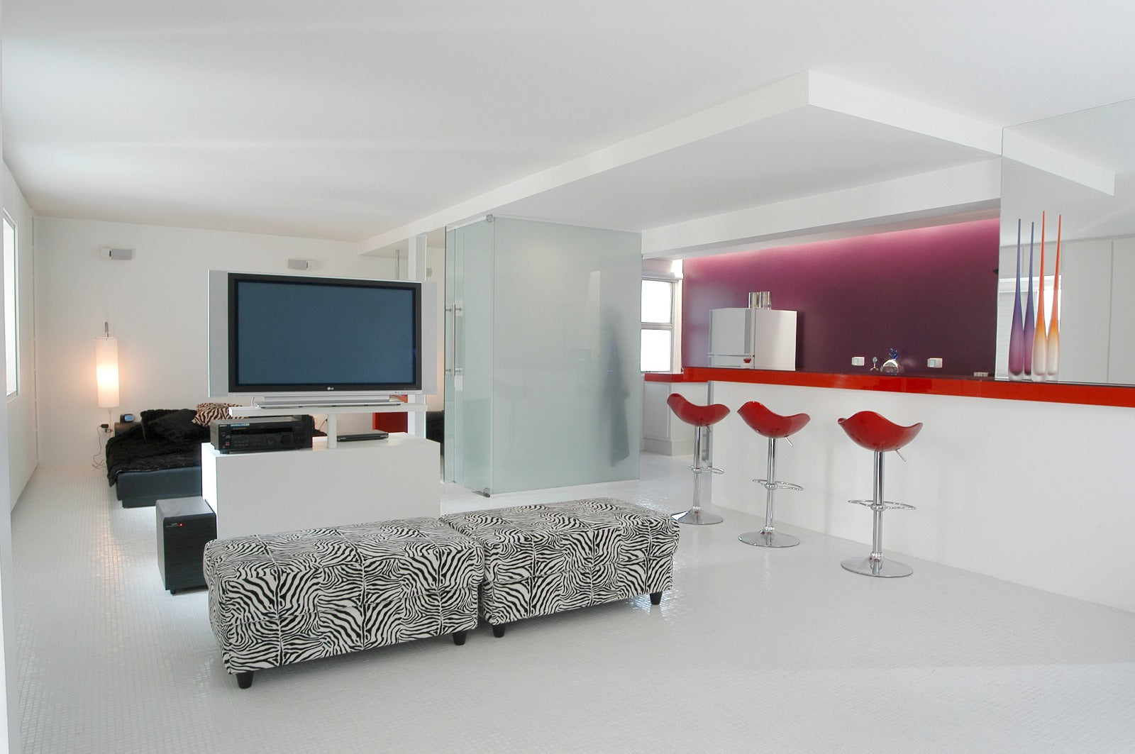 Apartamento no Jardins: 80m², 2 Vagas e Localização Privilegiada ao Lado da Oscar Freire