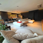 Apartamento Alto Padrão: 3 Dorms, 2 Vagas, Equipado com Bertazzoni e Estudio Bola