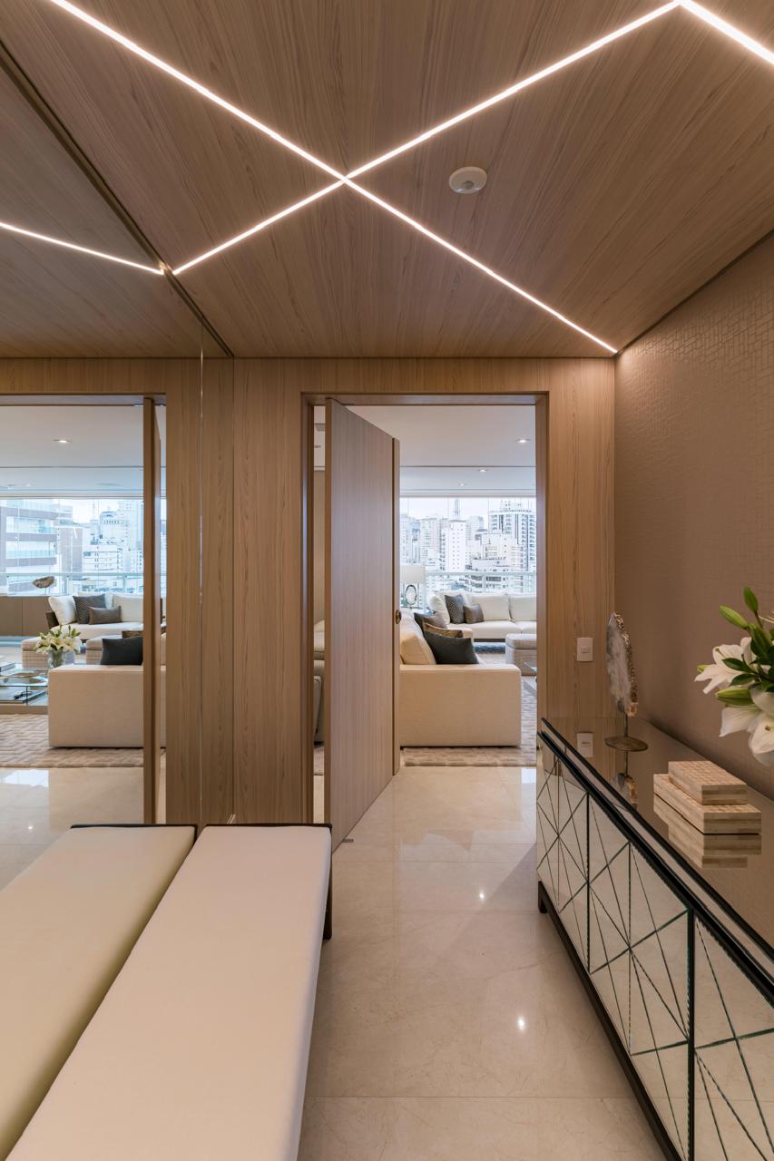 Apartamento Alto Padrão no Paraíso: Design Assinado, Automação Savant, Mobiliado com Ornare e Artefacto