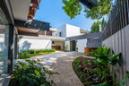 Casa Alto Padrão no Jardim Paulista: 310m² Construídos, Terreno 497m², Arquitetura Icônica e Retrofit Exclusivo
