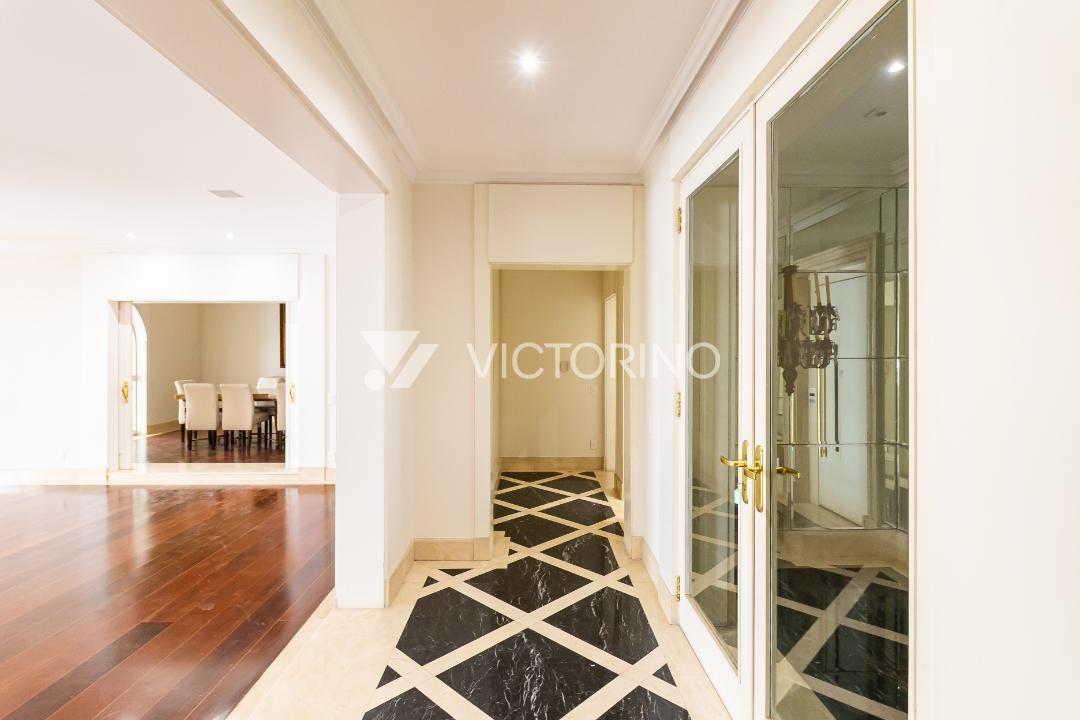 Apartamento Ultra Luxo no Jardins: 900m², 8 Vagas (até 11), Suíte Master com 2 Banheiros e Acabamento em Mármore