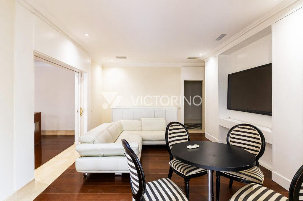 Apartamento Ultra Luxo no Jardins: 900m², 8 Vagas (até 11), Suíte Master com 2 Banheiros e Acabamento em Mármore