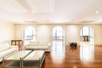 Apartamento Ultra Luxo no Jardins: 900m², 8 Vagas (até 11), Suíte Master com 2 Banheiros e Acabamento em Mármore