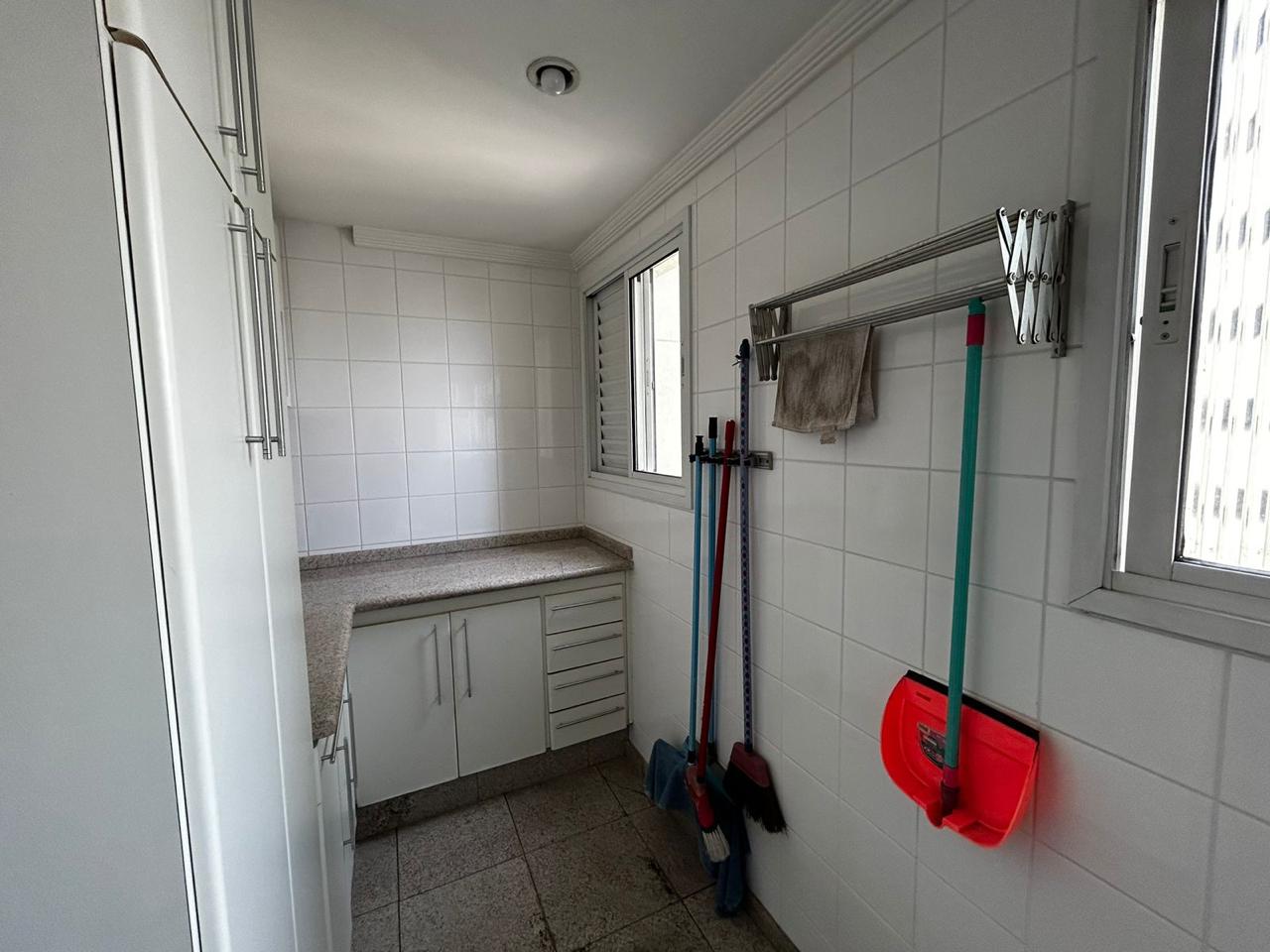 Apartamento Alto Padrão na Vila Augusta: 143m², 4 Dormitórios, 3 Vagas, SPA e Cinema Privativo