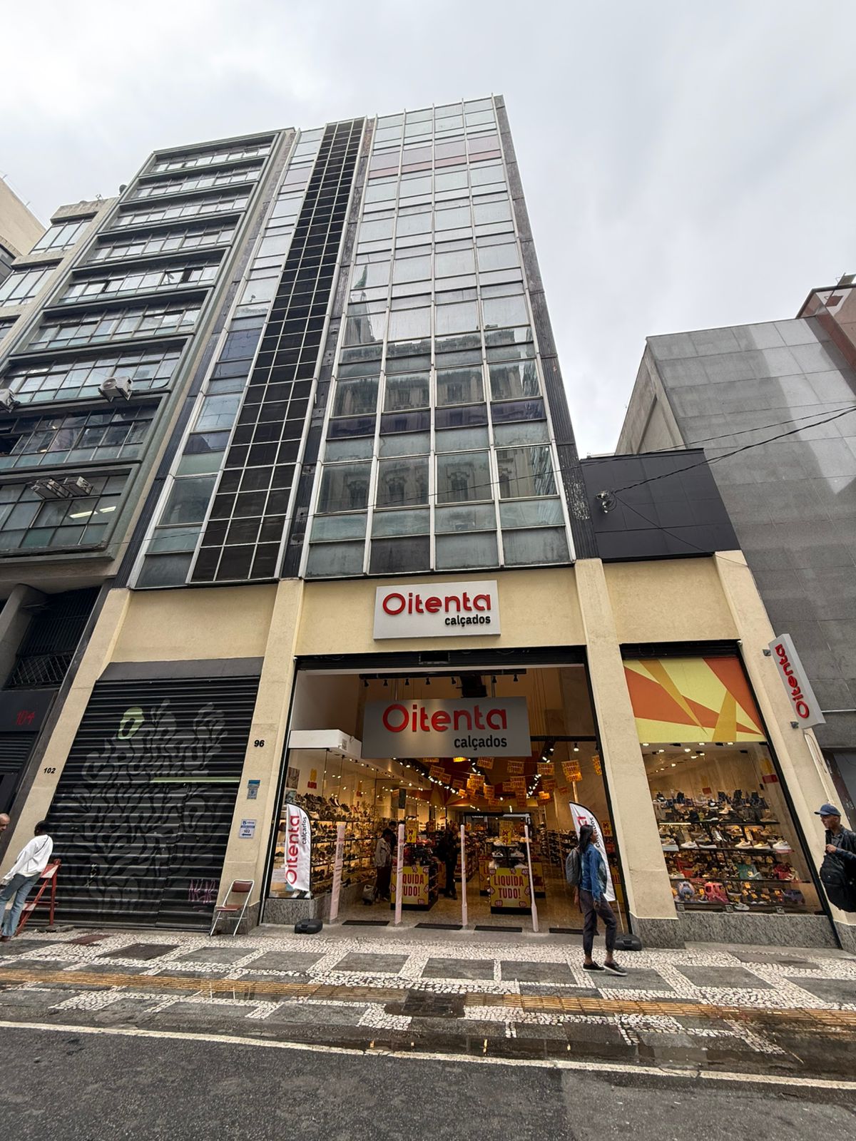 DISPONIVEL PRA LOCAÇÃO Edifício Comercial na República: 2.883m², Estrutura Completa, 2 Elevadores e Localização Estratégica