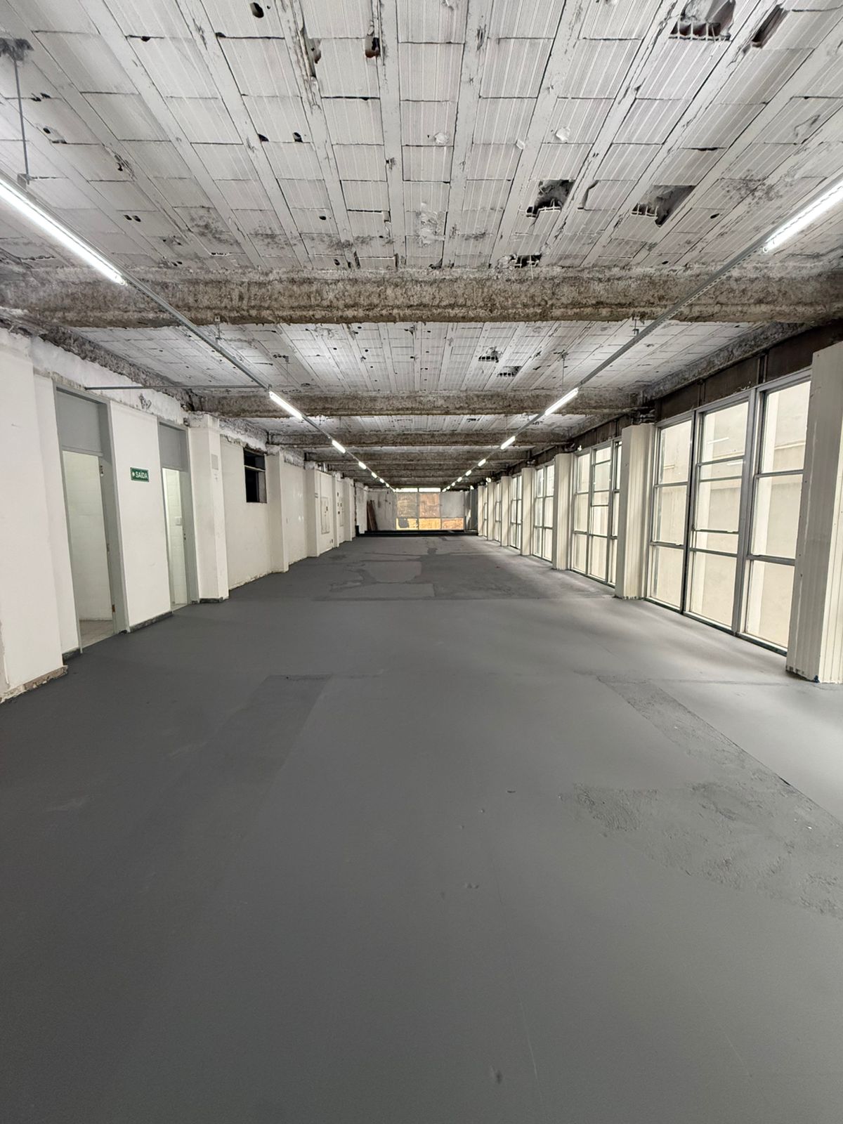 DISPONIVEL PRA LOCAÇÃO Edifício Comercial na República: 2.883m², Estrutura Completa, 2 Elevadores e Localização Estratégica